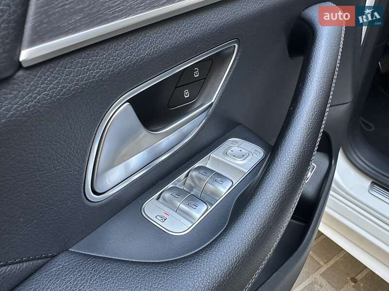 Внедорожник / Кроссовер Mercedes-Benz GLE-Class 2019 в Киеве