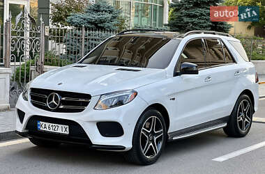 Внедорожник / Кроссовер Mercedes-Benz GLE-Class 2018 в 