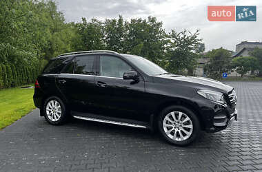 Внедорожник / Кроссовер Mercedes-Benz GLE-Class 2015 в 
