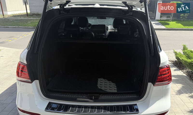 Внедорожник / Кроссовер Mercedes-Benz GLE-Class 2016 в Днепре