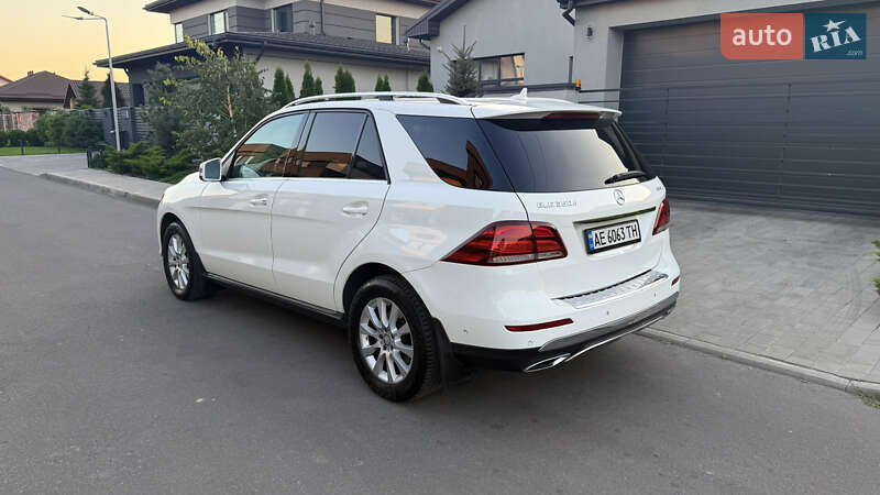 Внедорожник / Кроссовер Mercedes-Benz GLE-Class 2016 в Днепре