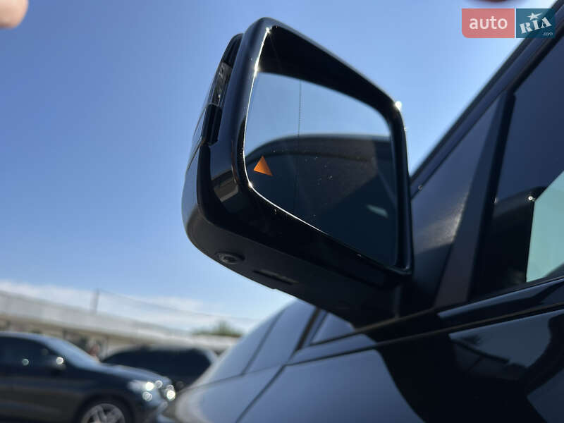 Внедорожник / Кроссовер Mercedes-Benz GLE-Class 2016 в Киеве