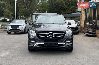 Внедорожник / Кроссовер Mercedes-Benz GLE-Class 2015 в 