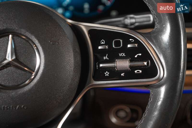 Позашляховик / Кросовер Mercedes-Benz GLE-Class 2019 в Одесі фото 44 Позашляховик / Кросовер Mercedes-Benz GLE-Class 2019 в Одесі