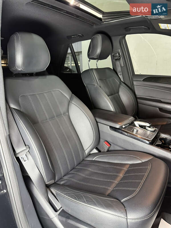 Внедорожник / Кроссовер Mercedes-Benz GLE-Class 2018 в Одессе фото 16 Внедорожник / Кроссовер Mercedes-Benz GLE-Class 2018 в Одессе