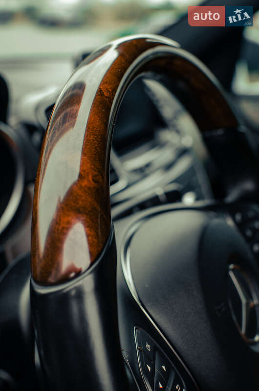 Внедорожник / Кроссовер Mercedes-Benz GLE-Class 2016 в Днепре