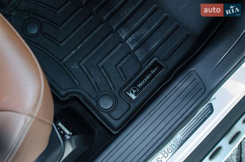 Внедорожник / Кроссовер Mercedes-Benz GLE-Class 2016 в Днепре