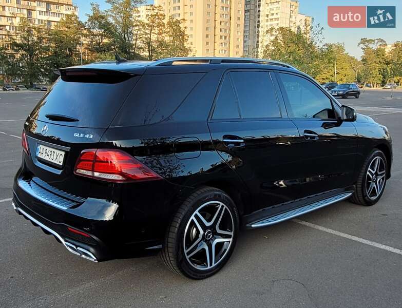 Mercedes-Benz GLE-Class 2017