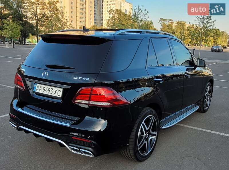 Позашляховик / Кросовер Mercedes-Benz GLE-Class 2017 в Києві фото 24 Позашляховик / Кросовер Mercedes-Benz GLE-Class 2017 в Києві
