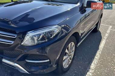 Позашляховик / Кросовер Mercedes-Benz GLE-Class 2018 в 