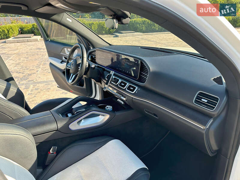 Позашляховик / Кросовер Mercedes-Benz GLE-Class 2021 в Черкасах фото 20 Позашляховик / Кросовер Mercedes-Benz GLE-Class 2021 в Черкасах