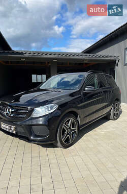 Внедорожник / Кроссовер Mercedes-Benz GLE-Class 2017 в 