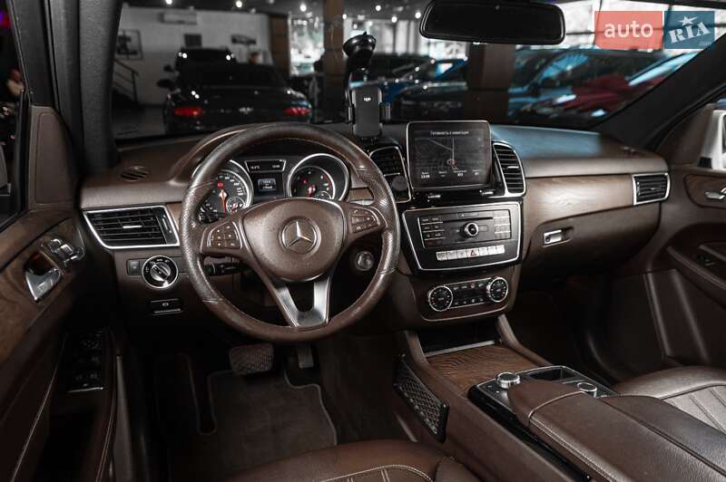 Внедорожник / Кроссовер Mercedes-Benz GLE-Class 2016 в Одессе
