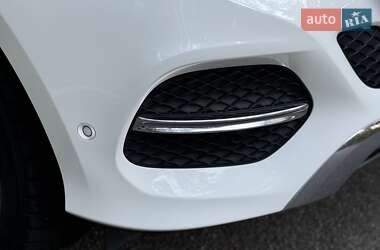 Внедорожник / Кроссовер Mercedes-Benz GLE-Class 2015 в 