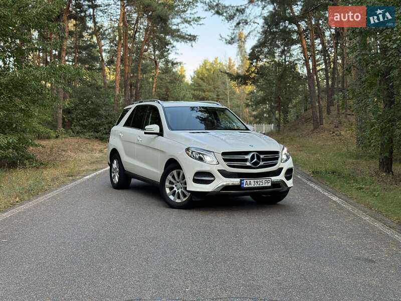 Mercedes-Benz GLE-Class 2015