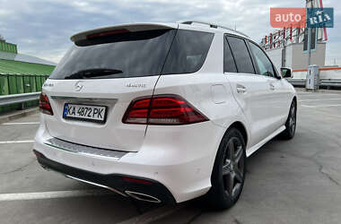 Внедорожник / Кроссовер Mercedes-Benz GLE-Class 2016 в Киеве