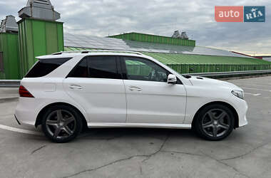 Внедорожник / Кроссовер Mercedes-Benz GLE-Class 2016 в Киеве