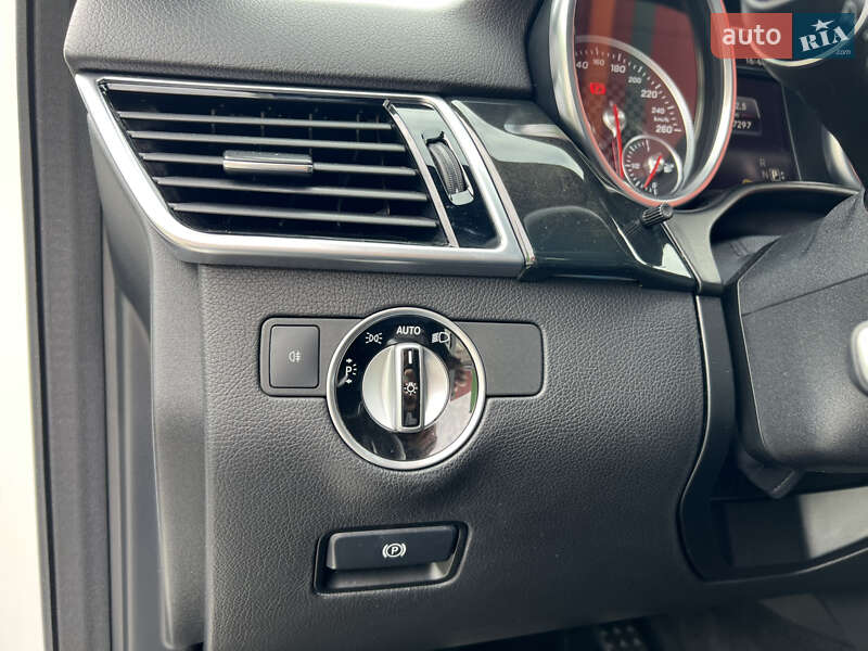 Позашляховик / Кросовер Mercedes-Benz GLE-Class 2016 в Києві фото 28 Позашляховик / Кросовер Mercedes-Benz GLE-Class 2016 в Києві