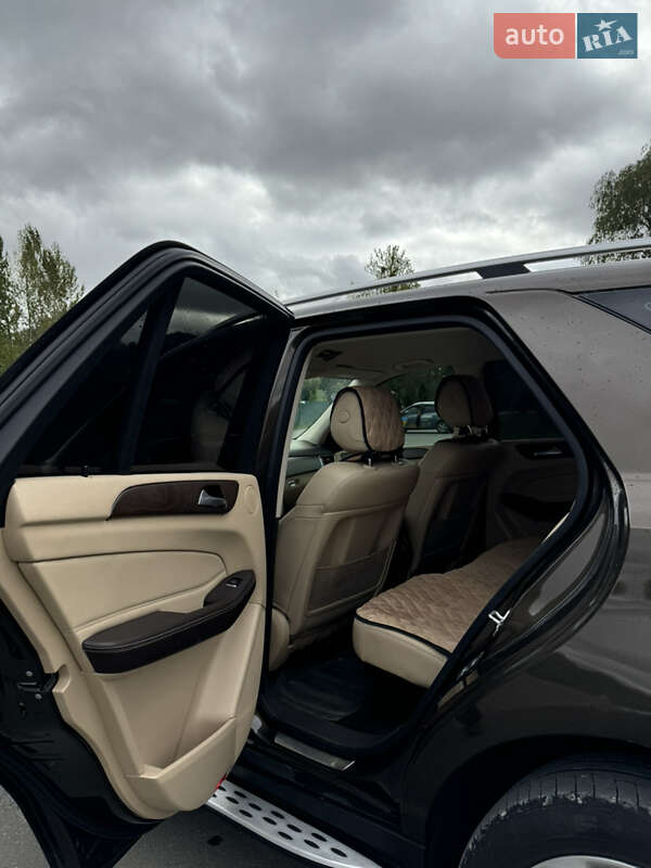 Внедорожник / Кроссовер Mercedes-Benz GLE-Class 2015 в Ивано-Франковске