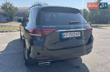 Позашляховик / Кросовер Mercedes-Benz GLE-Class 2021 в 