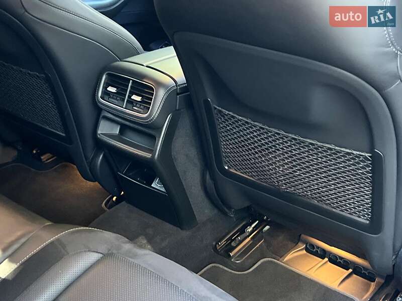 Внедорожник / Кроссовер Mercedes-Benz GLE-Class 2020 в Киеве