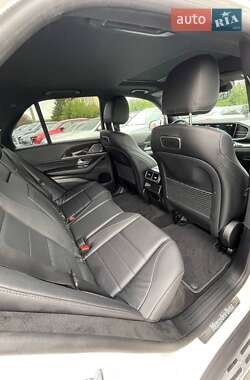 Внедорожник / Кроссовер Mercedes-Benz GLE-Class 2020 в 