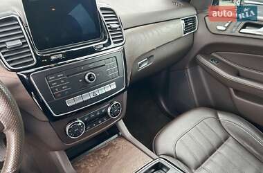 Внедорожник / Кроссовер Mercedes-Benz GLE-Class 2016 в 