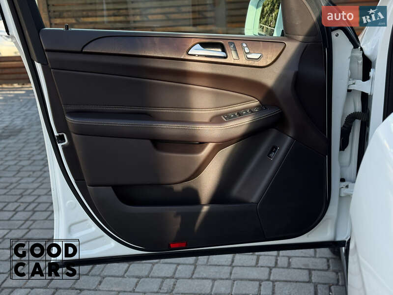 Внедорожник / Кроссовер Mercedes-Benz GLE-Class 2018 в Одессе фото 18 Внедорожник / Кроссовер Mercedes-Benz GLE-Class 2018 в Одессе