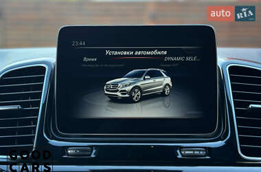 Внедорожник / Кроссовер Mercedes-Benz GLE-Class 2018 в 