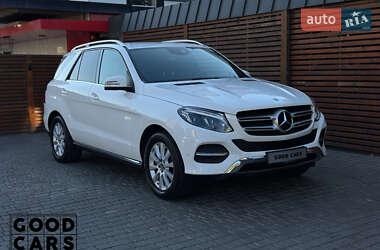 Внедорожник / Кроссовер Mercedes-Benz GLE-Class 2018 в 