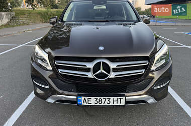 Внедорожник / Кроссовер Mercedes-Benz GLE-Class 2016 в 