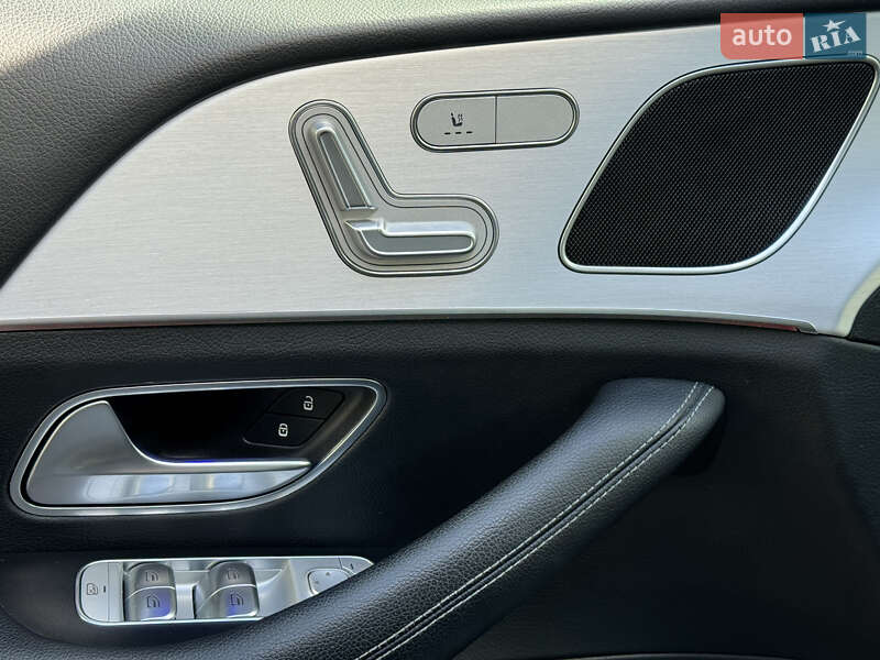 Внедорожник / Кроссовер Mercedes-Benz GLE-Class 2021 в Киеве фото 17 Внедорожник / Кроссовер Mercedes-Benz GLE-Class 2021 в Киеве