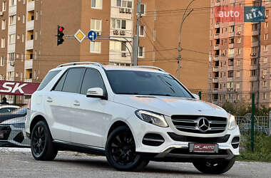 Внедорожник / Кроссовер Mercedes-Benz GLE-Class 2018 в 