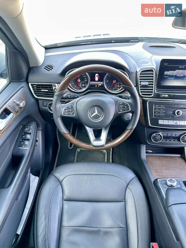 Внедорожник / Кроссовер Mercedes-Benz GLE-Class 2018 в Киеве