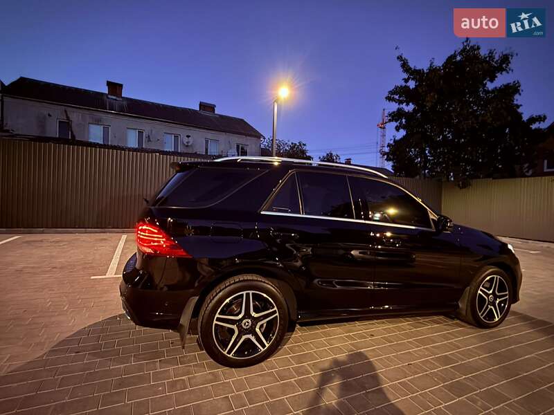 Внедорожник / Кроссовер Mercedes-Benz GLE-Class 2016 в Виннице