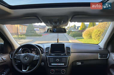 Внедорожник / Кроссовер Mercedes-Benz GLE-Class 2015 в 