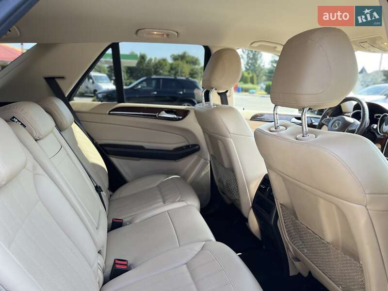 Внедорожник / Кроссовер Mercedes-Benz GLE-Class 2015 в Луцке фото 34 Внедорожник / Кроссовер Mercedes-Benz GLE-Class 2015 в Луцке