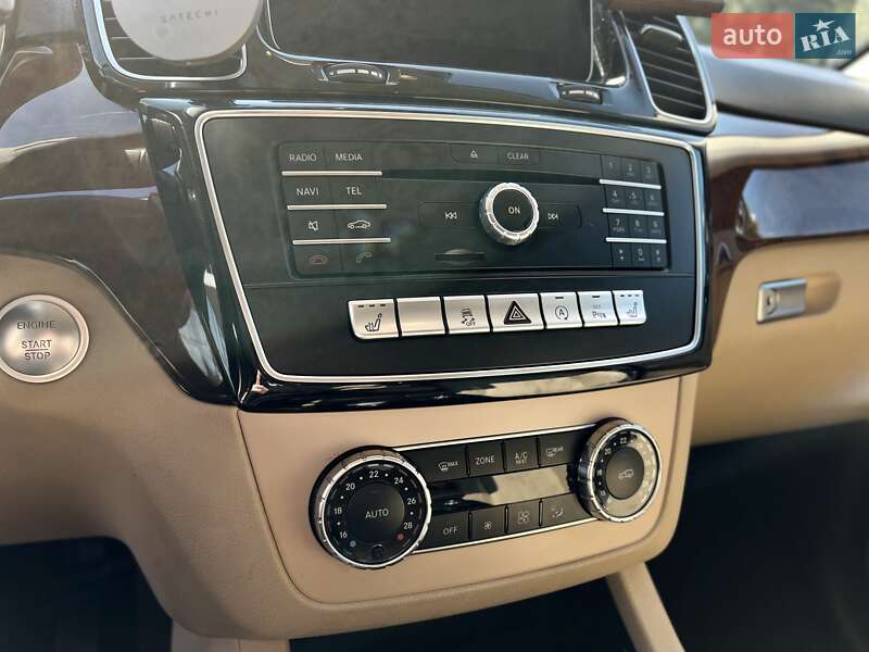 Внедорожник / Кроссовер Mercedes-Benz GLE-Class 2015 в Луцке фото 20 Внедорожник / Кроссовер Mercedes-Benz GLE-Class 2015 в Луцке