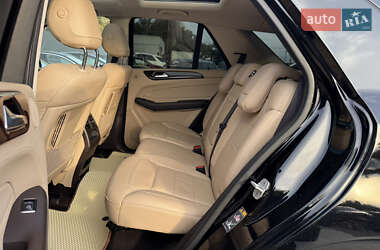 Внедорожник / Кроссовер Mercedes-Benz GLE-Class 2016 в 