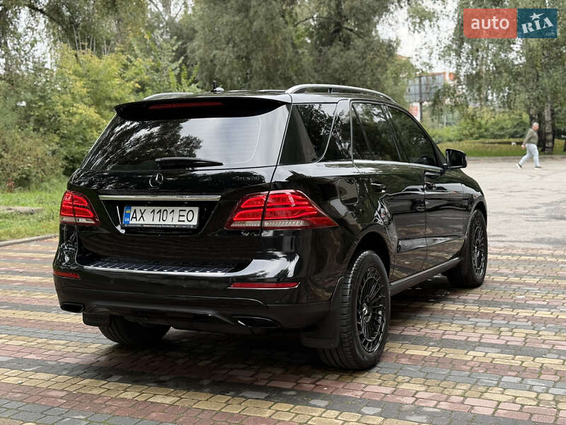 Позашляховик / Кросовер Mercedes-Benz GLE-Class 2016 в Чернівцях фото 5 Позашляховик / Кросовер Mercedes-Benz GLE-Class 2016 в Чернівцях