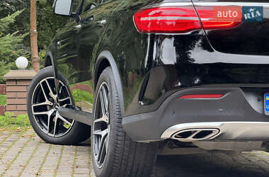 Внедорожник / Кроссовер Mercedes-Benz GLE-Class 2017 в 
