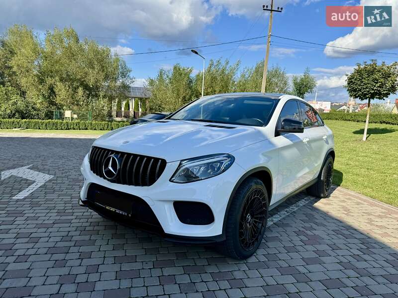 Внедорожник / Кроссовер Mercedes-Benz GLE-Class 2016 в Черновцах