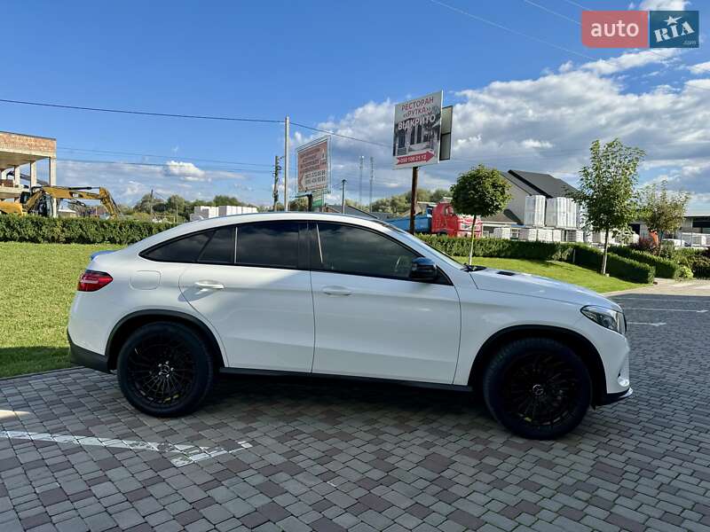 Внедорожник / Кроссовер Mercedes-Benz GLE-Class 2016 в Черновцах