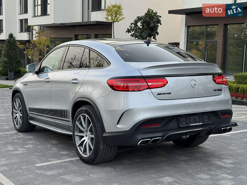 Внедорожник / Кроссовер Mercedes-Benz GLE-Class 2016 в Ужгороде