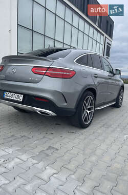 Внедорожник / Кроссовер Mercedes-Benz GLE-Class 2016 в 