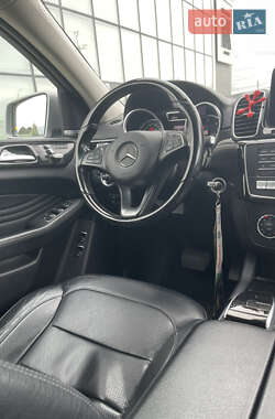 Внедорожник / Кроссовер Mercedes-Benz GLE-Class 2016 в 