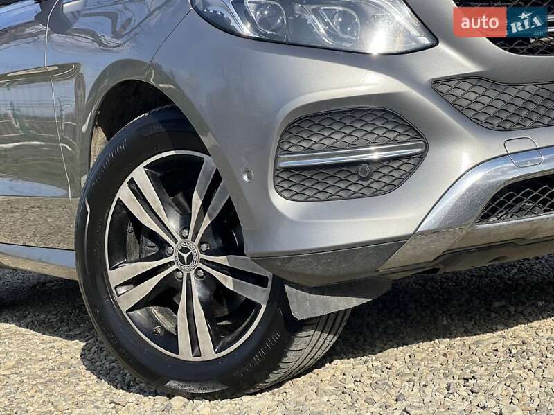 Позашляховик / Кросовер Mercedes-Benz GLE-Class 2015 в Миколаєві фото 7 Позашляховик / Кросовер Mercedes-Benz GLE-Class 2015 в Миколаєві