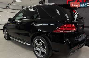 Внедорожник / Кроссовер Mercedes-Benz GLE-Class 2018 в 
