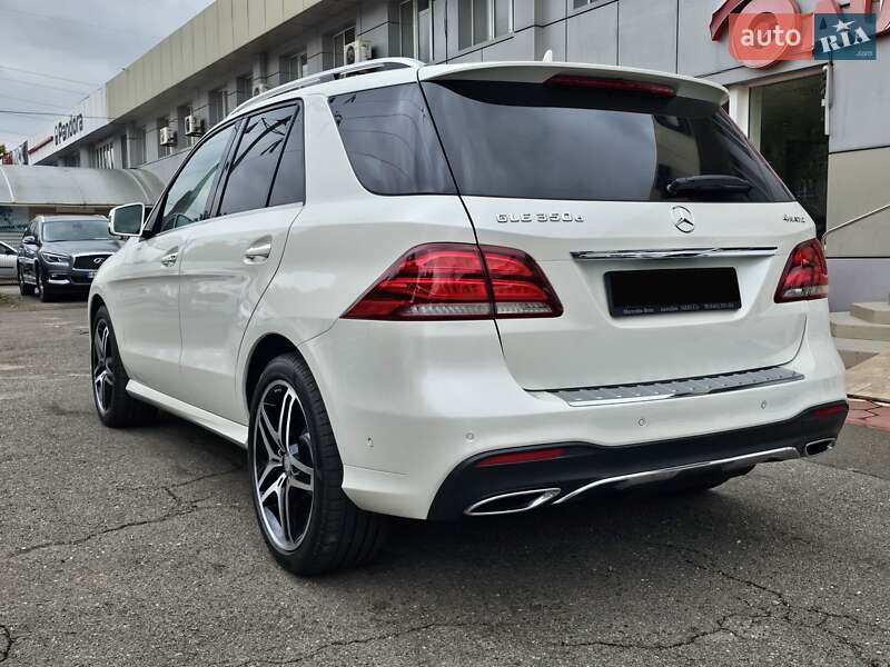 Позашляховик / Кросовер Mercedes-Benz GLE-Class 2015 в Одесі
