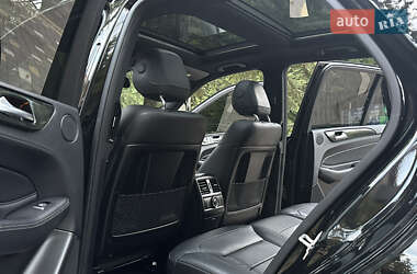 Внедорожник / Кроссовер Mercedes-Benz GLE-Class 2016 в 